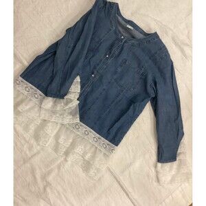 Denim like Large lace ladies Top snap up blue white